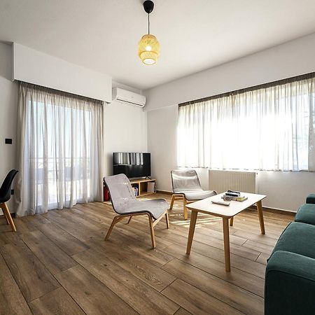 Spáta Alexander Apartments Airport מראה חיצוני תמונה